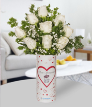 Seni Seviyorum Vazoda Beyaz G�ller